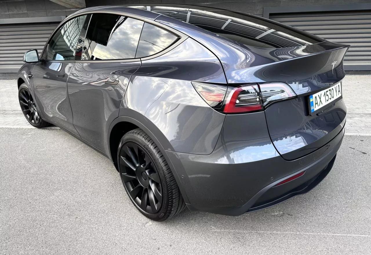 Tesla Model Y  80.5 kWh 2022141