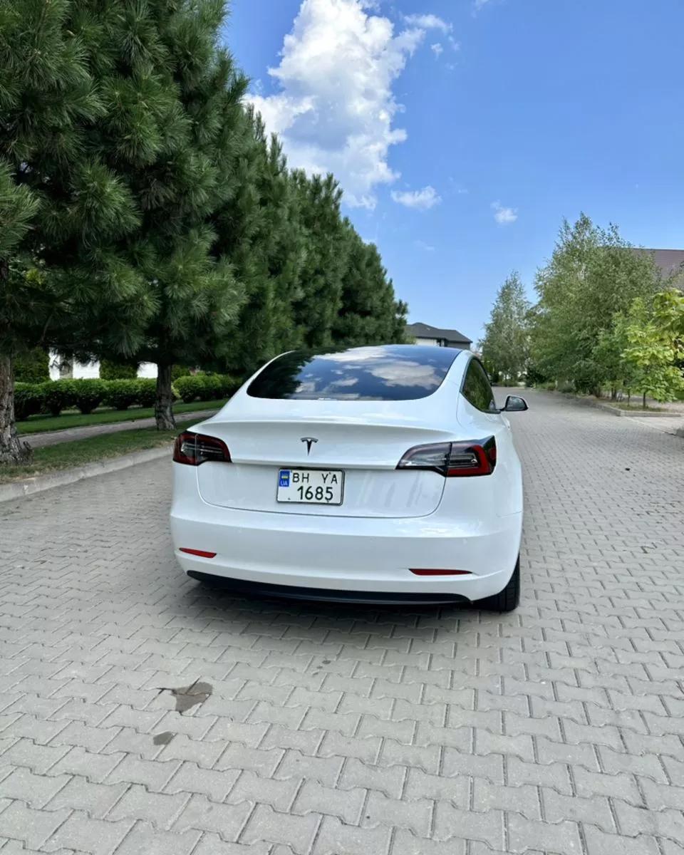 Tesla Model 3  54 kWh 2021thumbnail31
