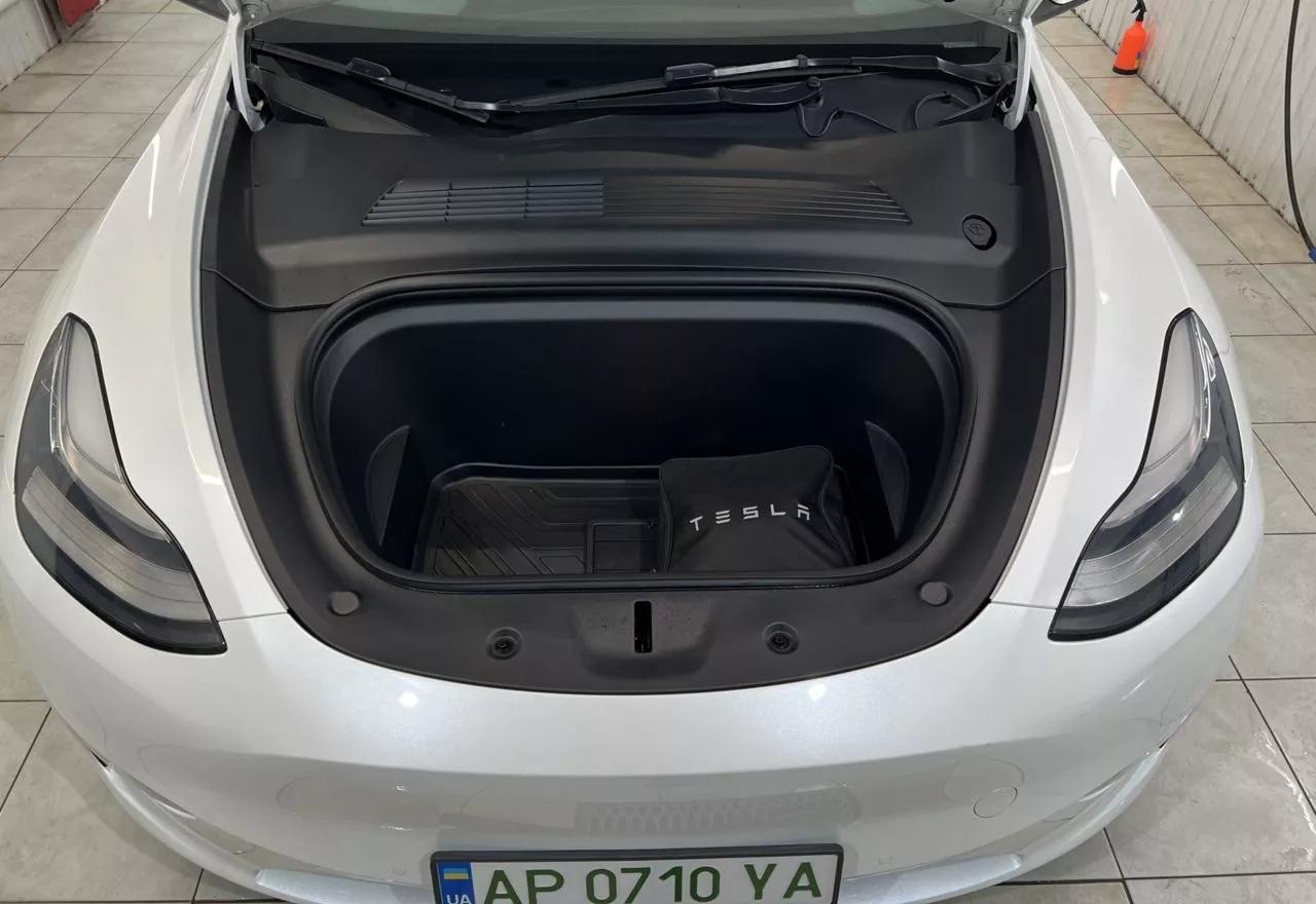 Tesla Model Y  80.5 kWh 2021thumbnail141