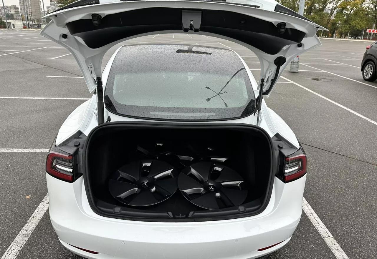 Tesla Model 3  60 kWh 202221