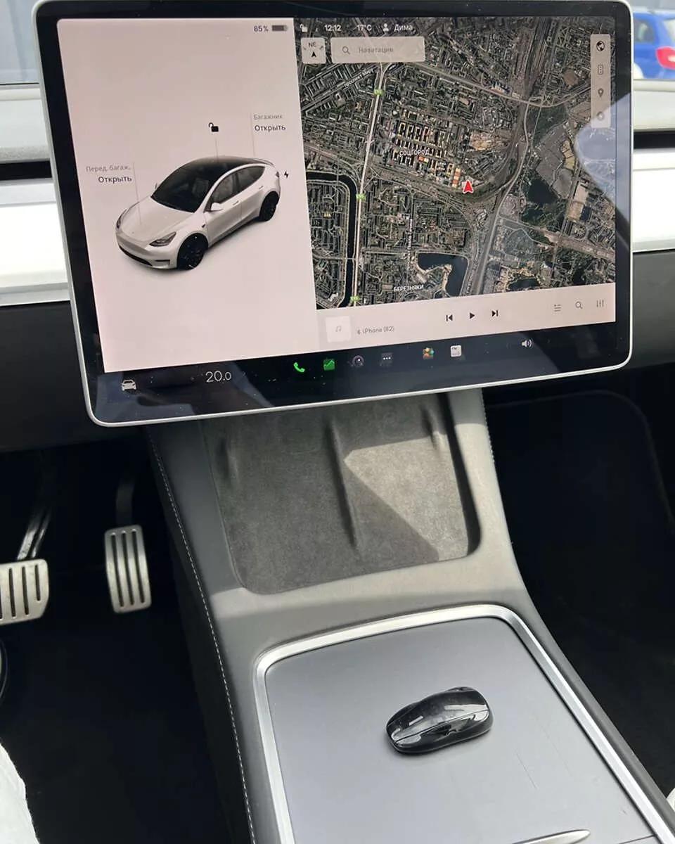 Tesla Model Y  75 kWh 2020221