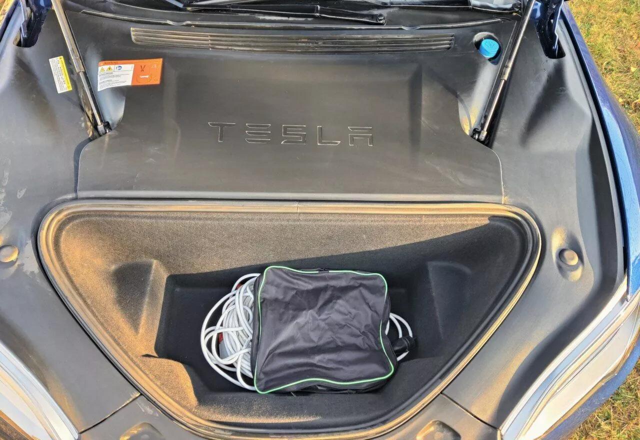 Tesla Model S  90 kWh 2016thumbnail121