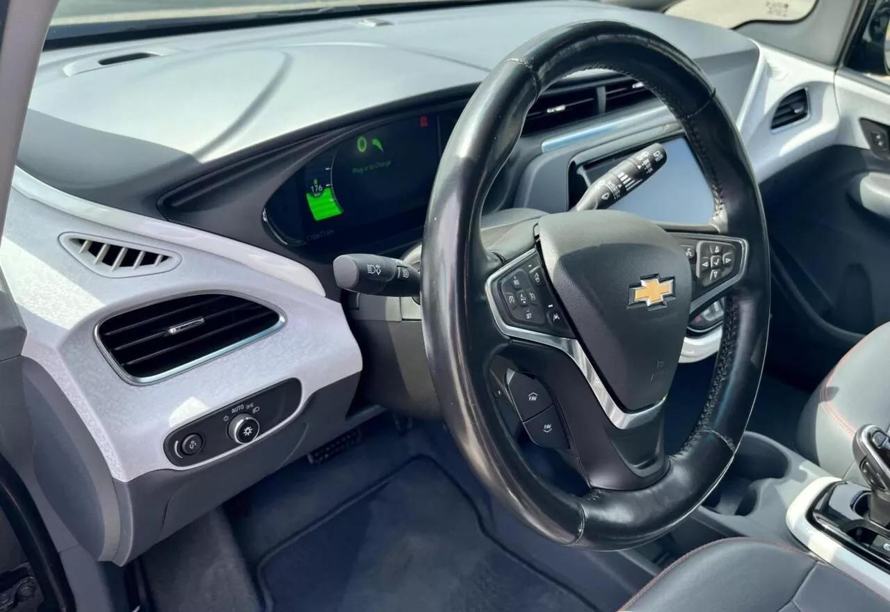 Chevrolet Bolt EV  60 kWh 2017121