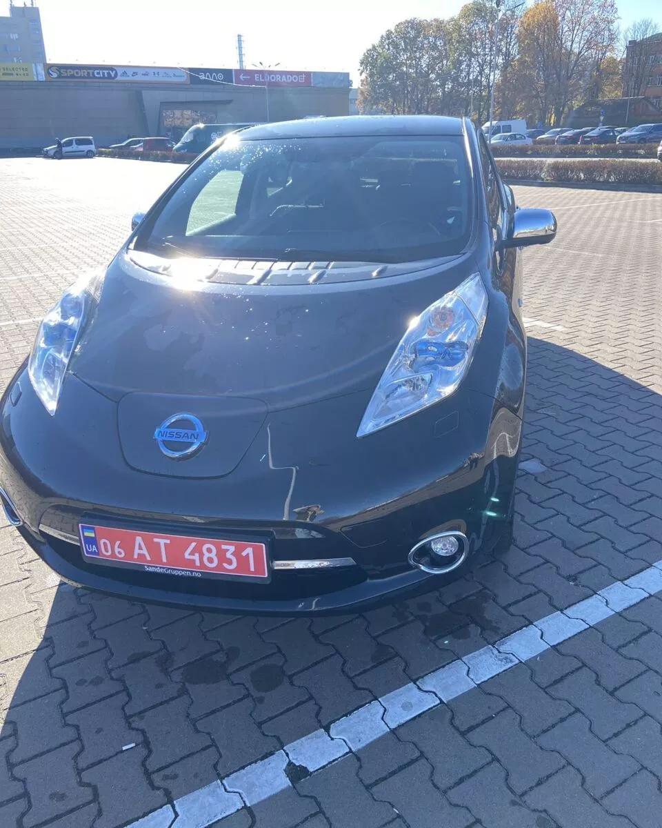 Nissan Leaf  30 kWh 2016101