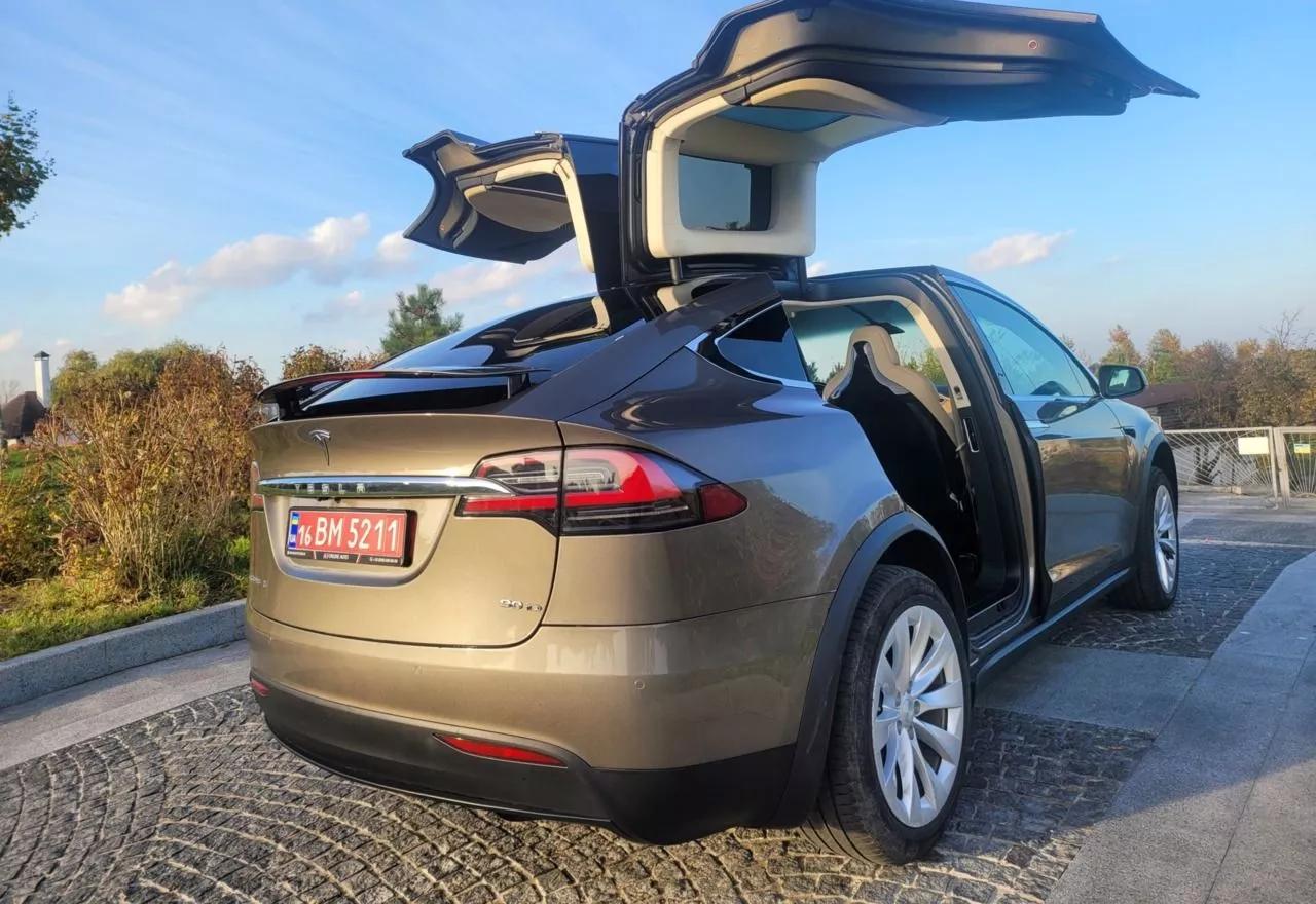 Tesla Model X  90 kWh 2016thumbnail51