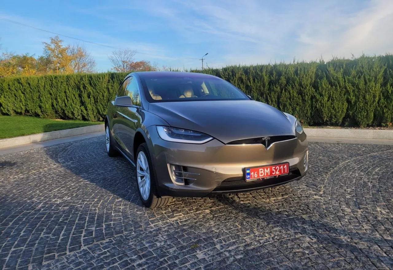 Tesla Model X  90 kWh 201661