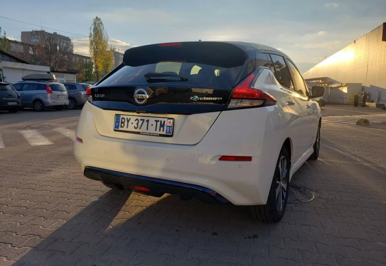 Nissan Leaf  40 kWh 2019thumbnail41