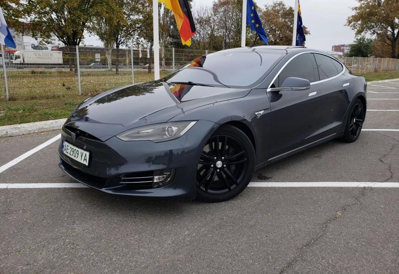 Tesla Model S  85 kWh 2015151