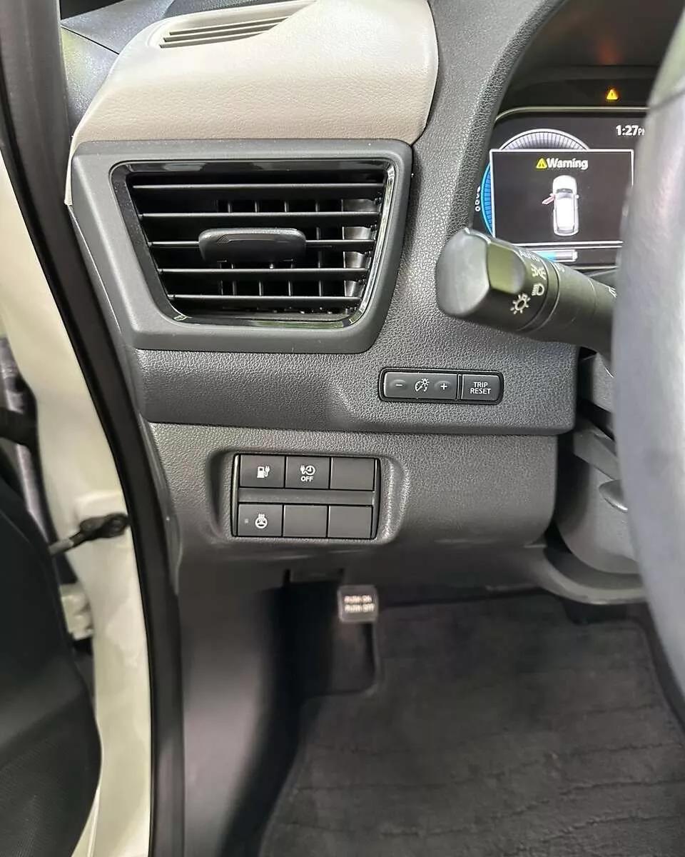 Nissan Leaf  40 kWh 2019thumbnail141
