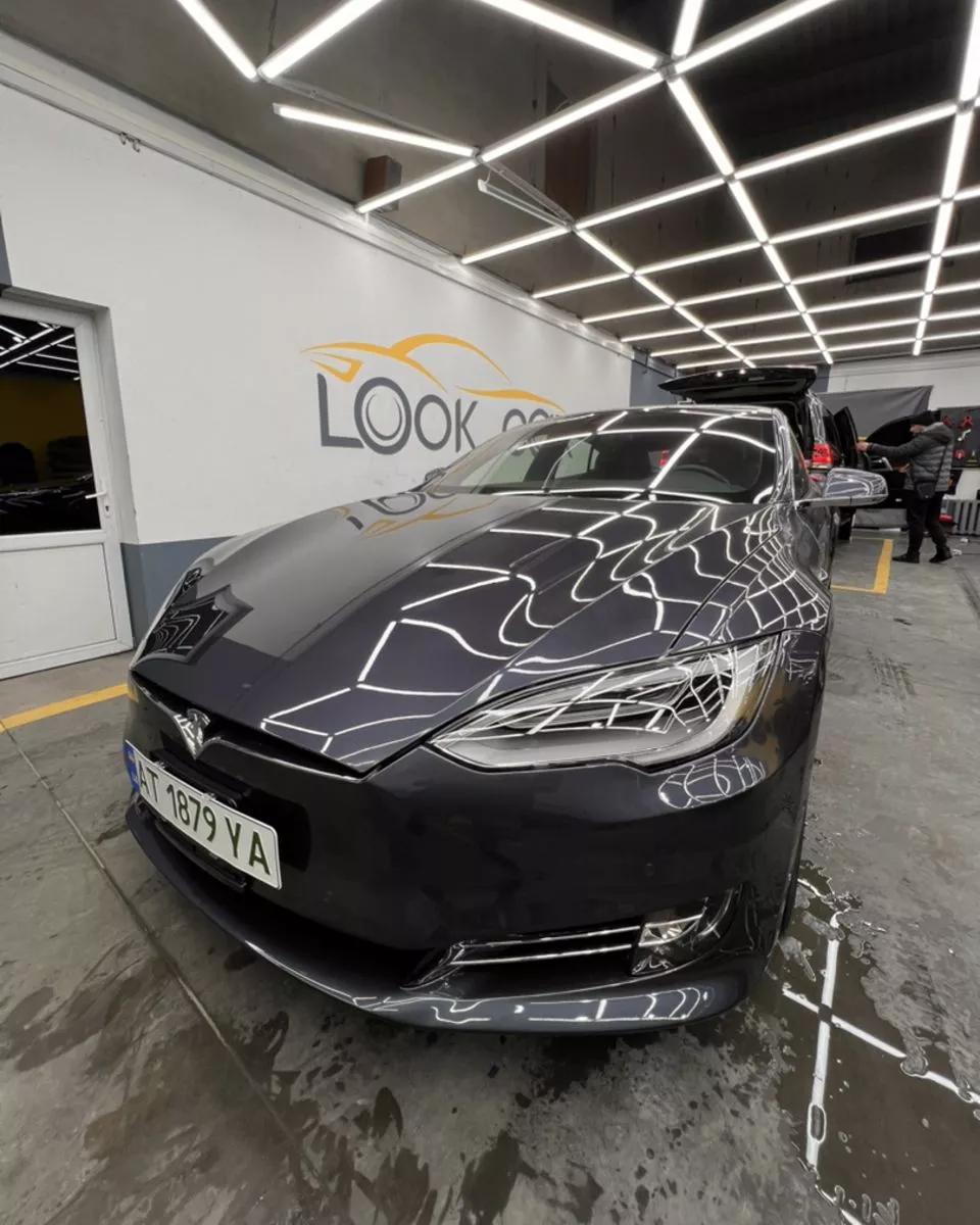 Tesla Model S  100 kWh 202011