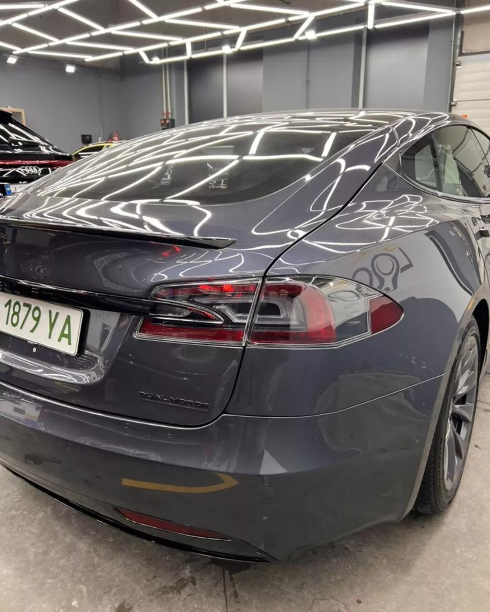 Tesla Model S  100 kWh 2020171