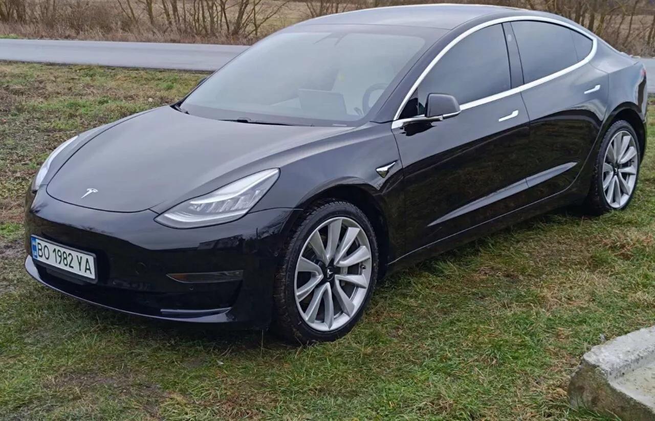 Tesla Model 3  54 kWh 202001