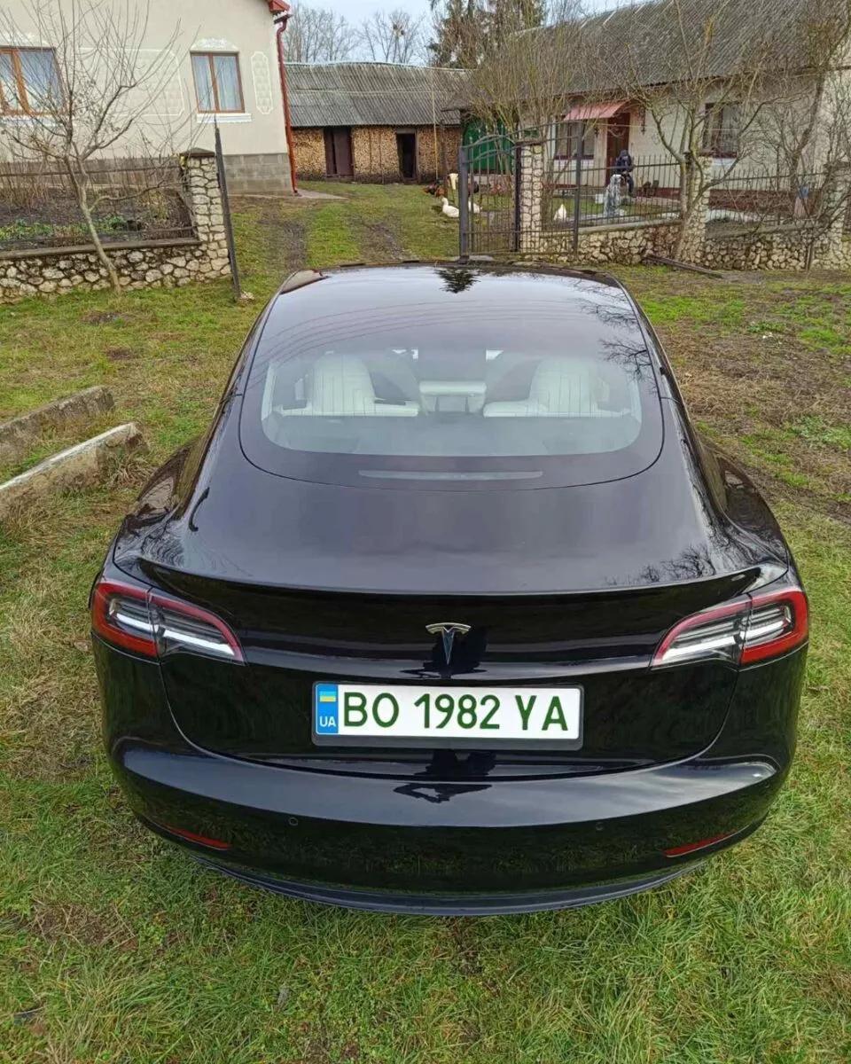 Tesla Model 3  54 kWh 202061