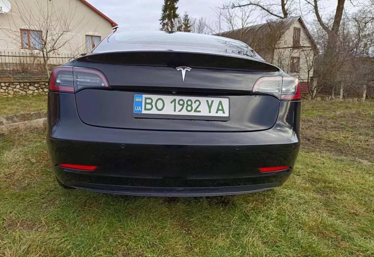Tesla Model 3  54 kWh 2020101