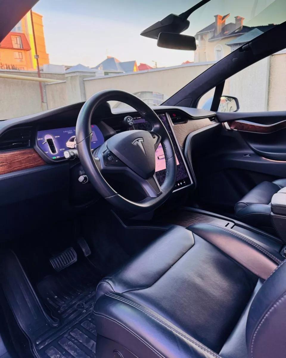 Tesla Model X  75 kWh 2018thumbnail61