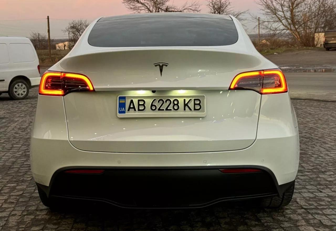 Tesla Model Y  80.5 kWh 202141