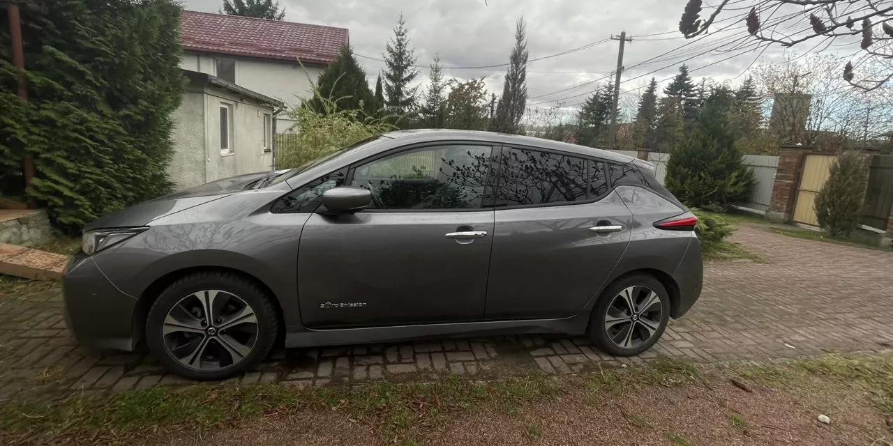 Nissan Leaf  40 kWh 2018thumbnail231