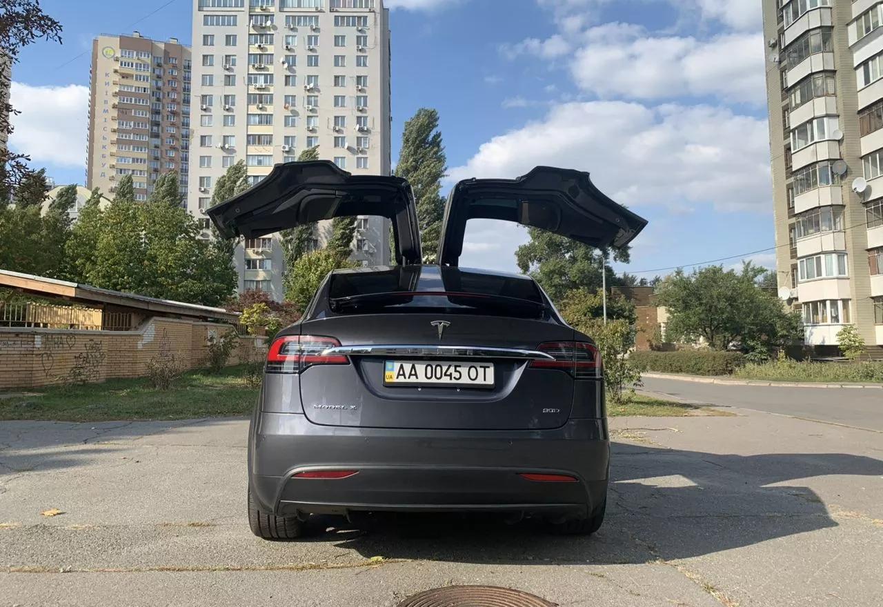 Tesla Model X  90 kWh 201681