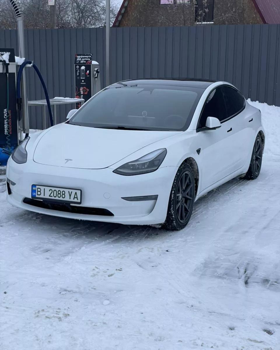 Tesla Model 3  80.5 kWh 202121