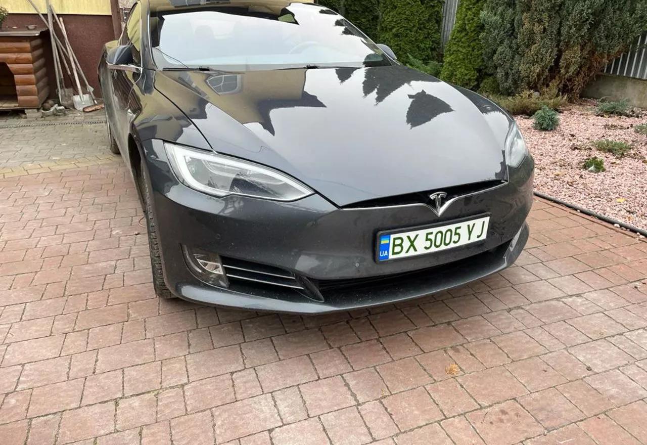 Tesla Model S  75 kWh 201811
