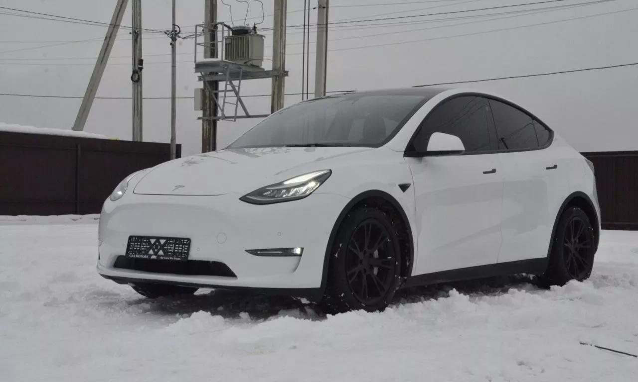 Tesla Model Y  82 kWh 2022131