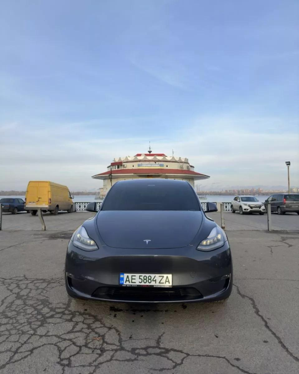 Tesla Model Y  80.5 kWh 202001