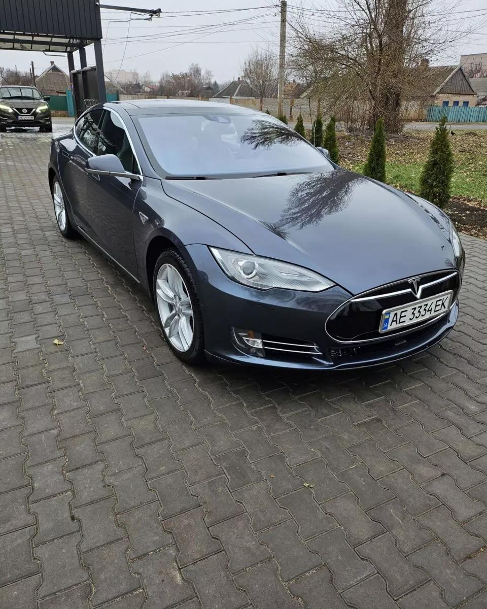 Tesla Model S  90 kWh 2016261
