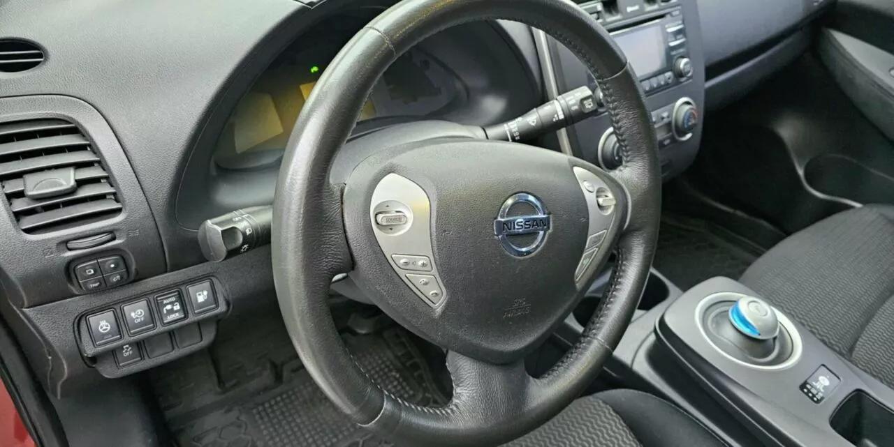 Nissan Leaf  24 kWh 2015thumbnail111
