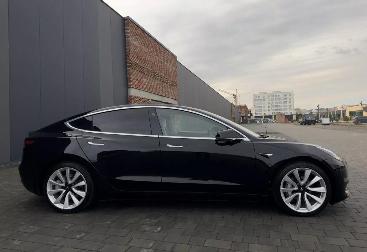 Tesla Model 3  80.5 kWh 202011