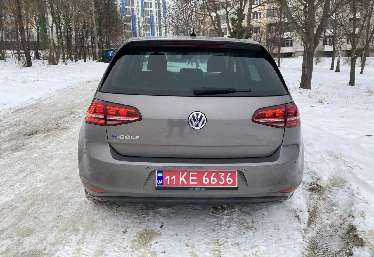 Volkswagen e-Golf  24 kWh 2016thumbnail61