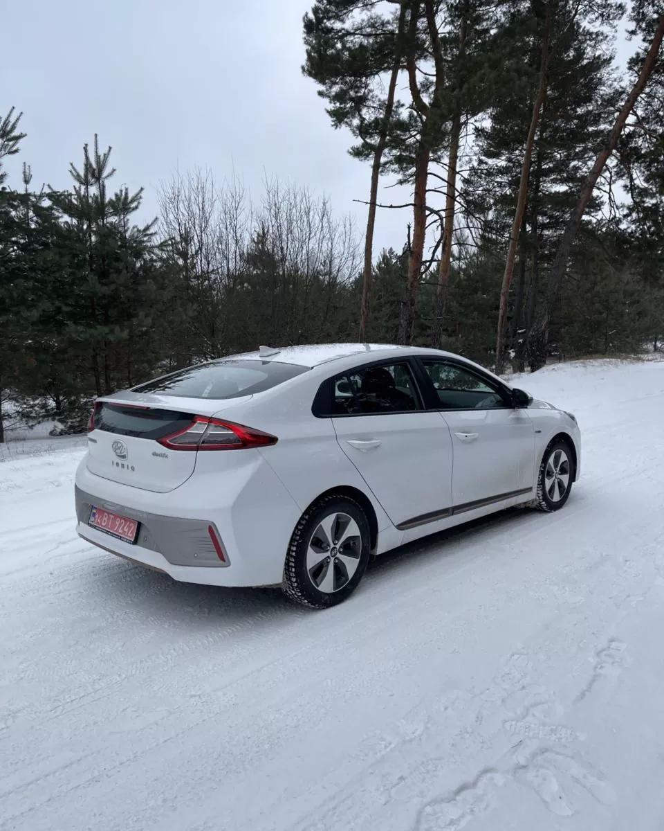 Hyundai Ioniq  28 kWh 2017thumbnail41