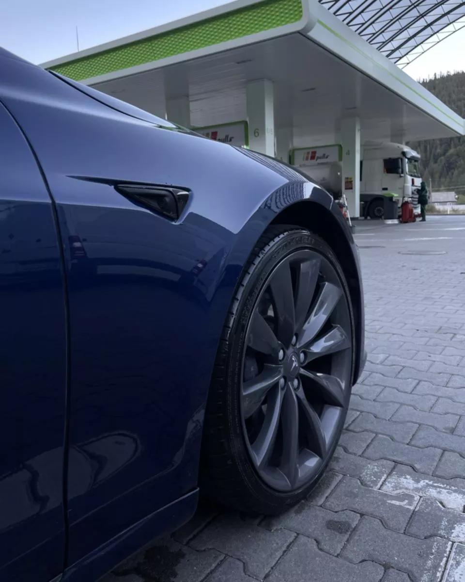 Tesla Model S  75 kWh 2017thumbnail31