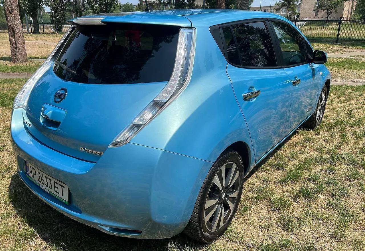 Nissan Leaf  30 kWh 2016thumbnail71