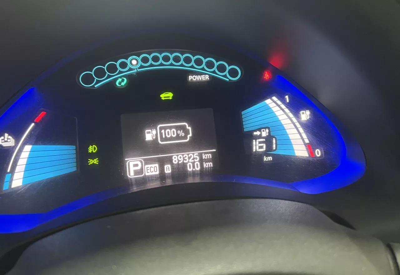 Nissan Leaf  24 kWh 2015thumbnail201