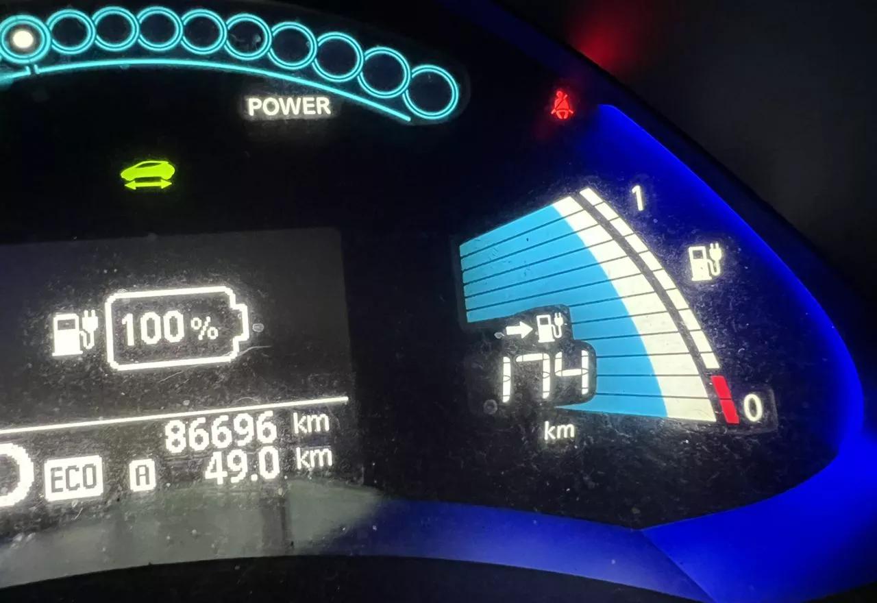 Nissan Leaf  24 kWh 2015231