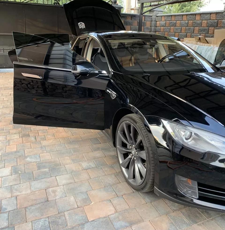 Tesla Model S  70 kWh 2015thumbnail51