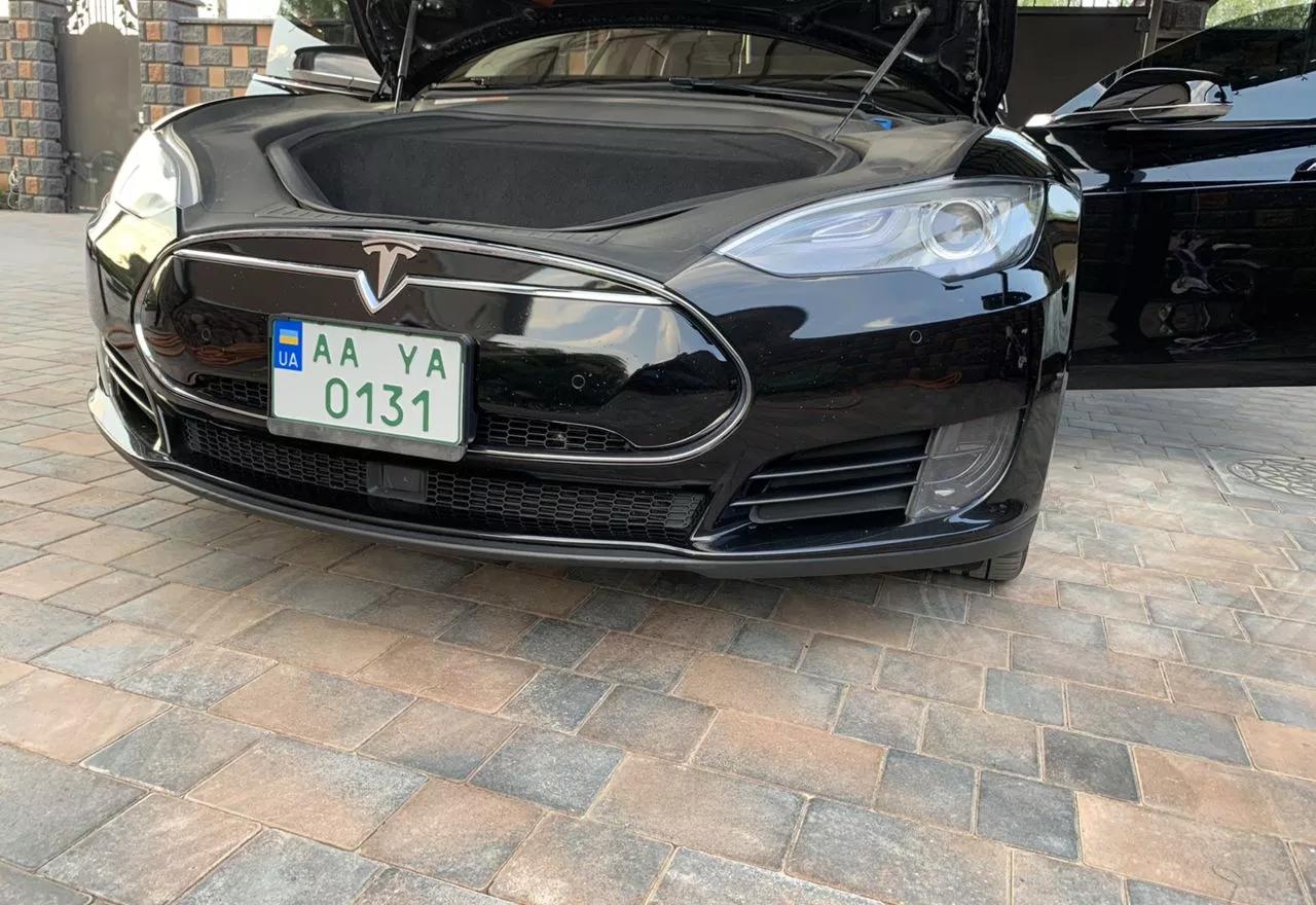 Tesla Model S  70 kWh 2015thumbnail161