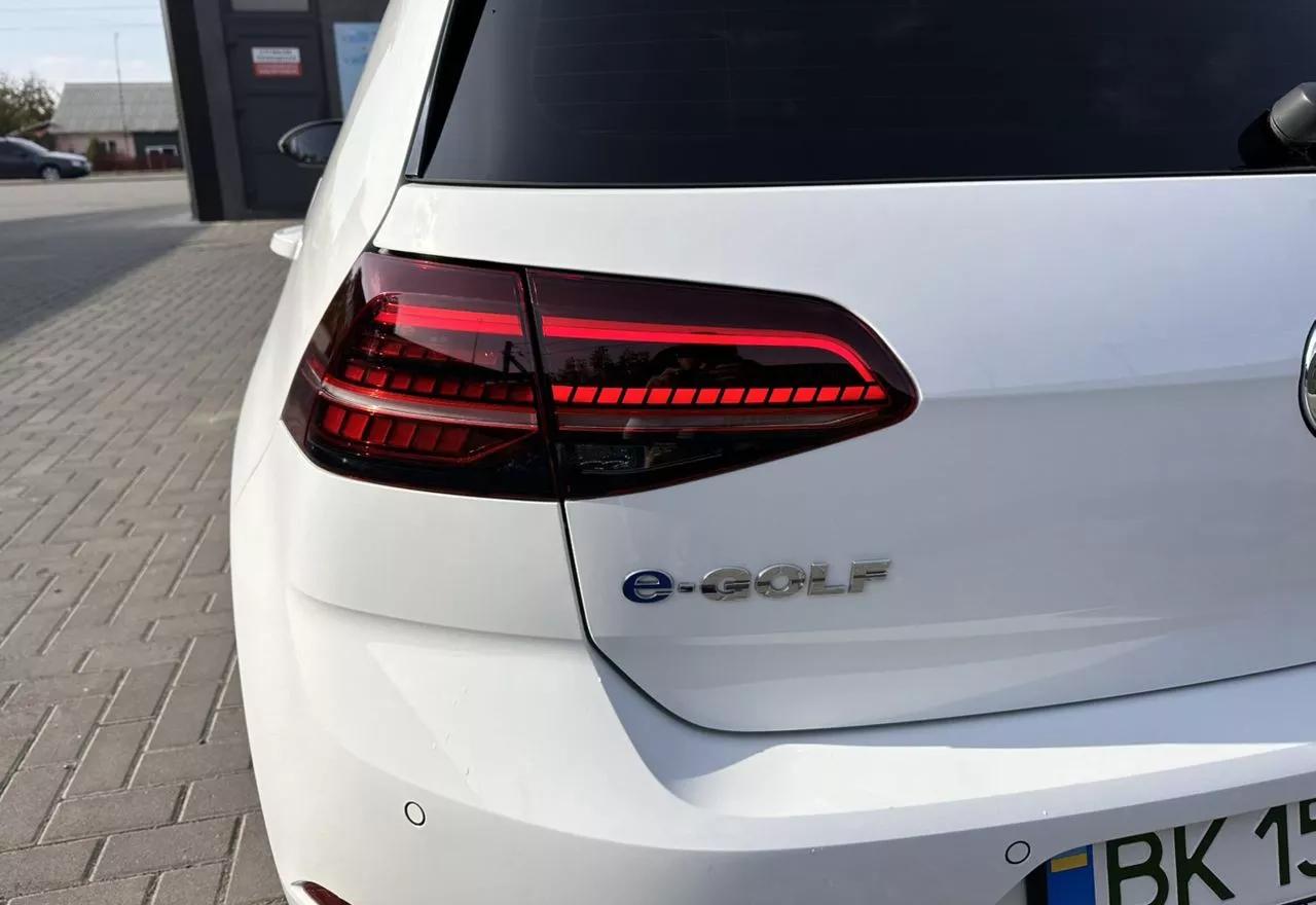 Volkswagen e-Golf  36 kWh 2017111