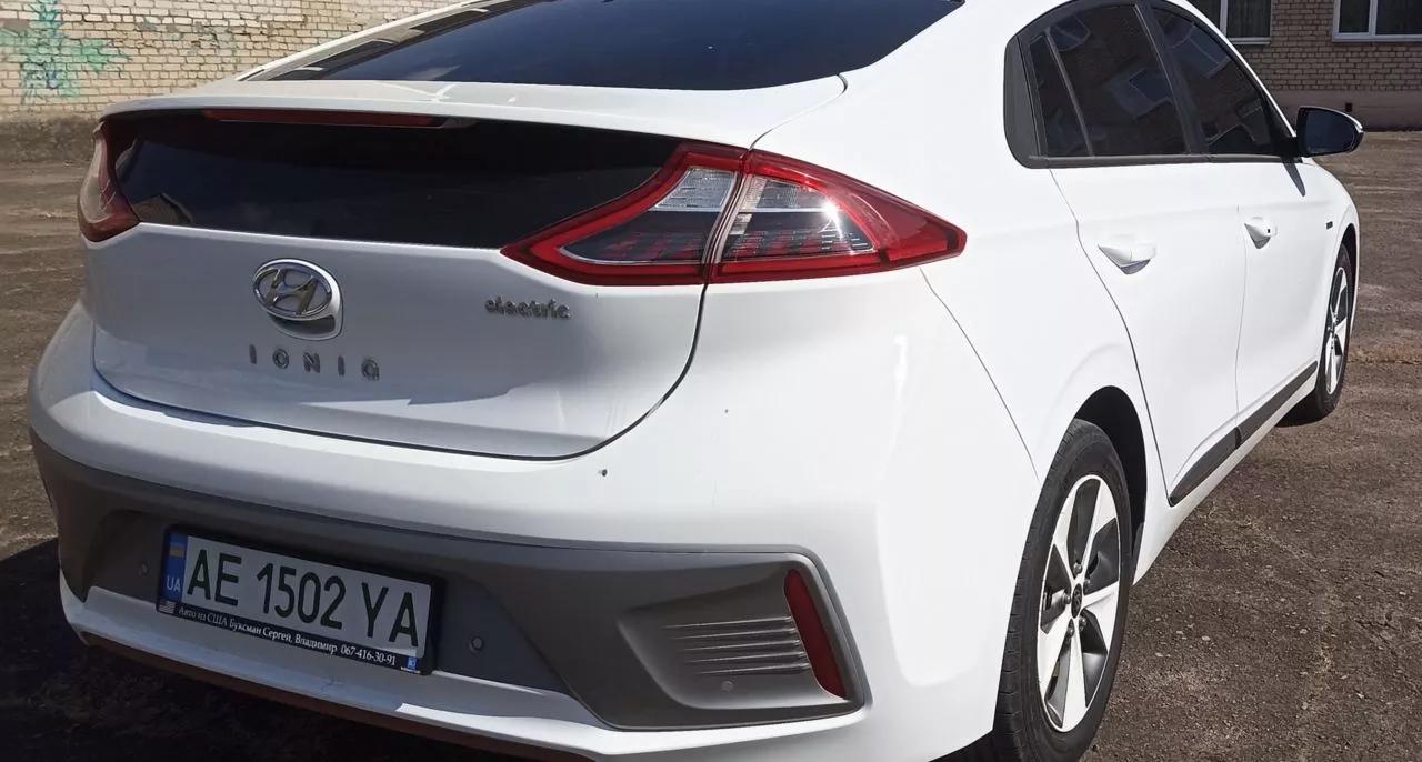 Hyundai Ioniq  28 kWh 2016thumbnail31