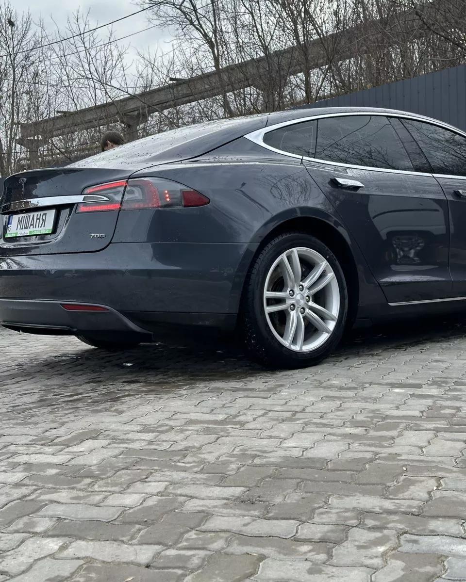 Tesla Model S  70 kWh 2015thumbnail61