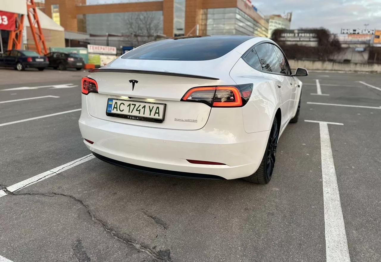 Tesla Model 3  82 kWh 2022thumbnail51