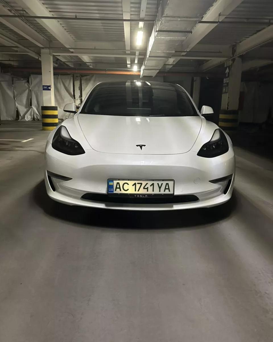 Tesla Model 3  82 kWh 2022101