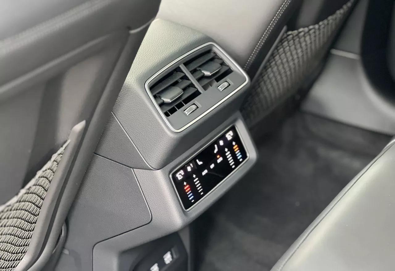 Audi E-tron Sportback  95 kWh 2020thumbnail131