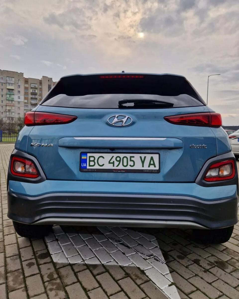 Hyundai Kona  64 kWh 2019thumbnail121