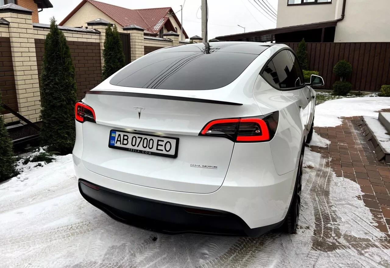 Tesla Model Y  82 kWh 202361