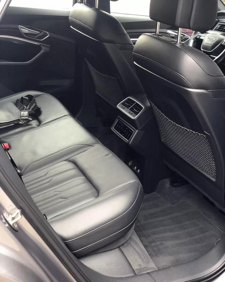 Audi E-tron  71 kWh 2020171