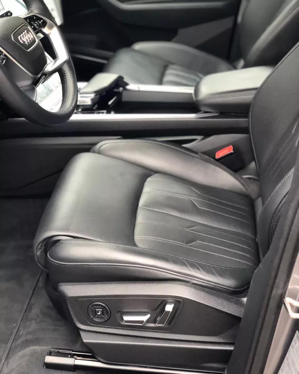 Audi E-tron  71 kWh 2020221
