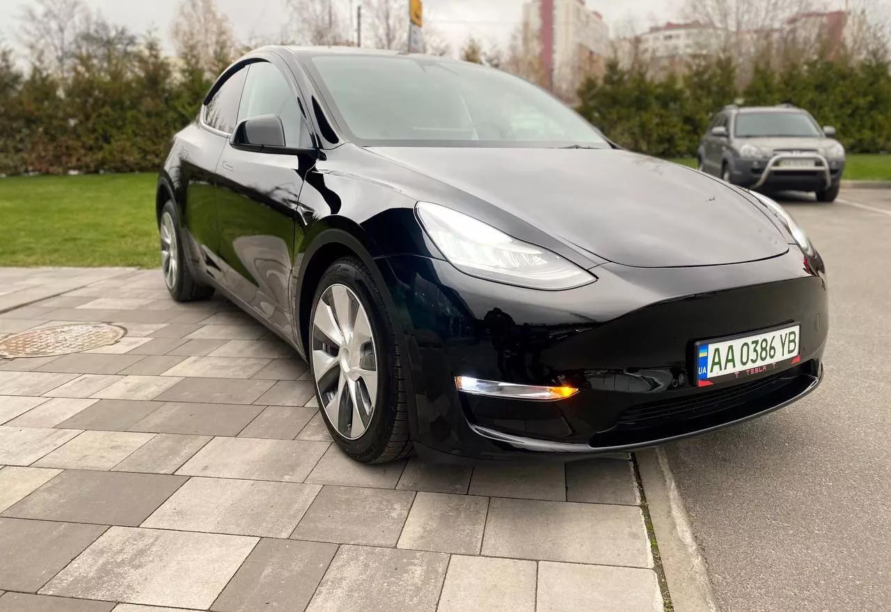 Tesla Model Y  82 kWh 2022thumbnail41