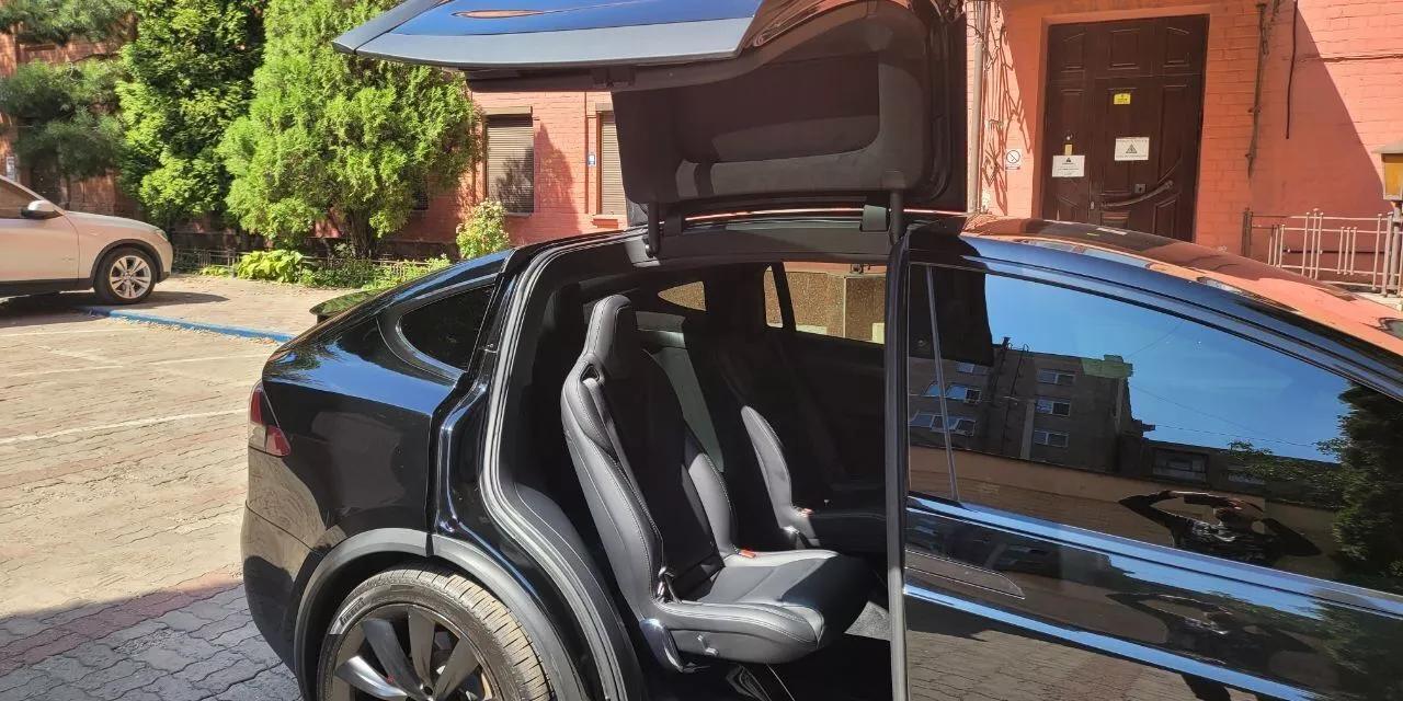 Tesla Model X  100 kWh 2020231