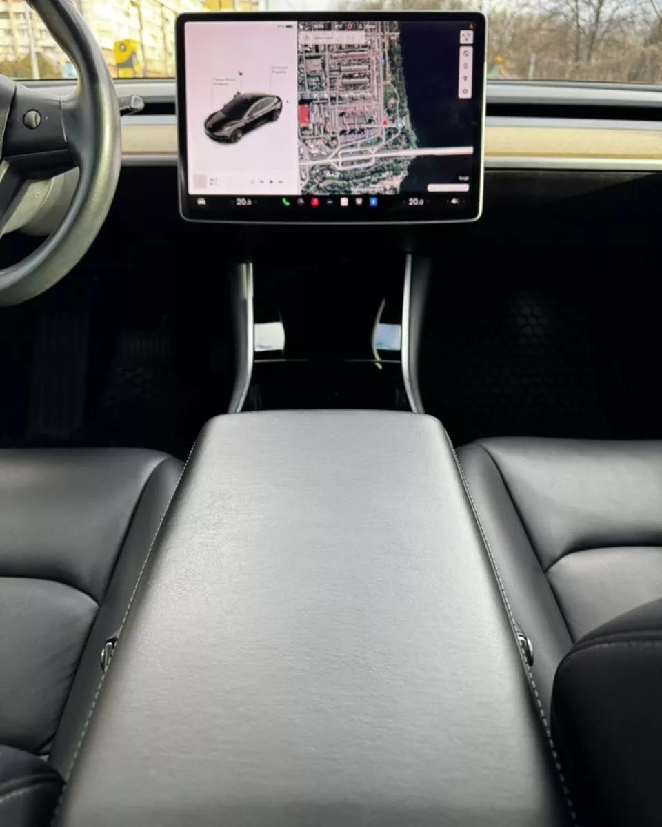 Tesla Model 3  80.5 kWh 2018thumbnail151